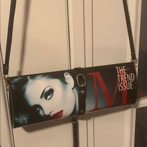 The trend Issue Clutch purse